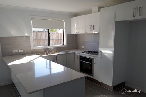 Property photo of 2/27 Croft Close Thornton NSW 2322