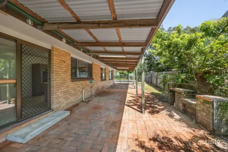 Property photo of 47 Amarina Avenue Mooloolaba QLD 4557