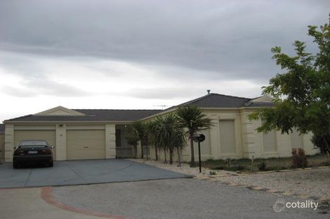 10 Sunrise Dr, Hillside, VIC 3037