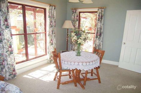 Property photo of 5 Acacia Grove Mudgee NSW 2850