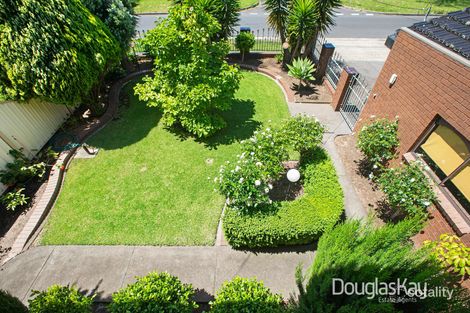 Property photo of 19 Fairbairn Road Sunshine West VIC 3020
