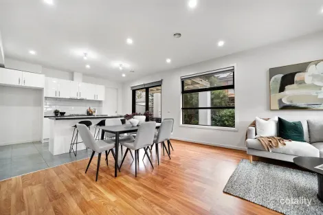 Property photo of 1/38 Eildon Parade Rowville VIC 3178