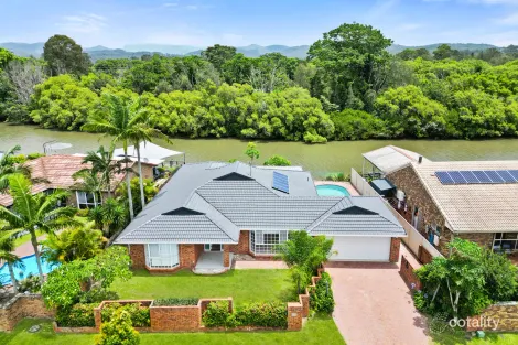 Property photo of 246 Nineteenth Avenue Elanora QLD 4221