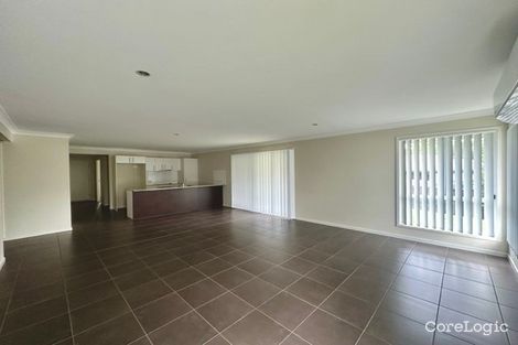 Property photo of 7 Geraldton Street Springfield Lakes QLD 4300