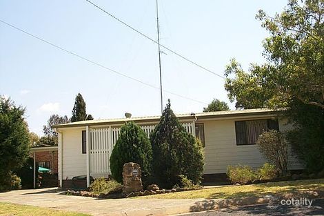 25 Sapphire Ct, Kearneys Spring, QLD 4350