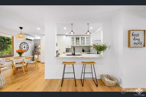 Property photo of 15 Donnelly Court Sinnamon Park QLD 4073