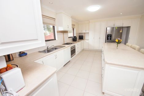 10 Cobham Ave, Swan Hill, VIC 3585