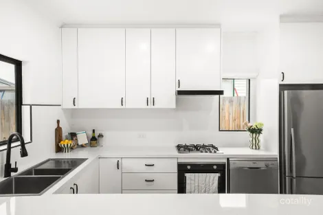 Property photo of 38 Charles Avenue Springvale VIC 3171