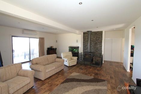 Property photo of 1087 Glenelg Highway Nintingbool VIC 3351