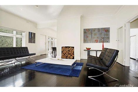 Property photo of 12 McMillan Street Elsternwick VIC 3185