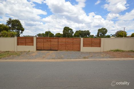 1 Warner Ct, Sandy Creek, SA 5350