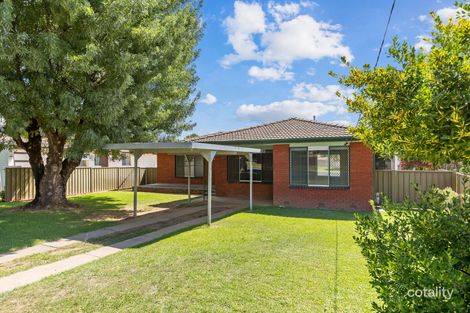 Property photo of 2 Bradley Place Tolland NSW 2650
