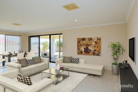 Property photo of 15 Labianca Vista Carramar WA 6031