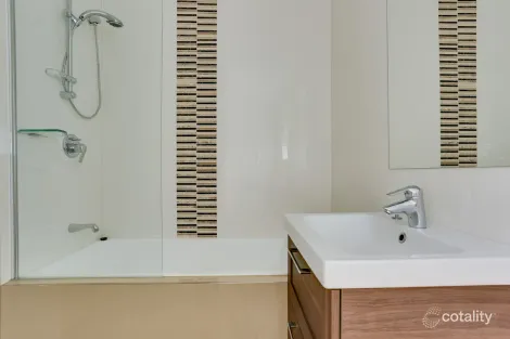 Property photo of 8/21 Forrester Terrace Bardon QLD 4065