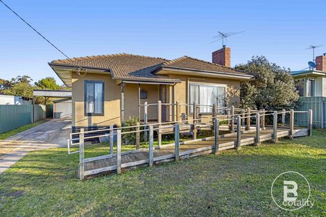 18 Laidlaw St, Ararat, VIC 3377