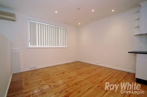 Property photo of 2/19 Anthony Drive Mount Waverley VIC 3149