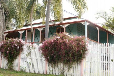 27 Moffatt St, Ipswich, QLD 4305