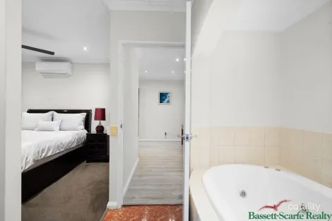 Property photo of 17 Port Quays Wannanup WA 6210