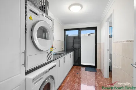 Property photo of 17 Port Quays Wannanup WA 6210