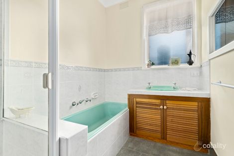 Property photo of 41 Yerrawa Drive Watsonia VIC 3087