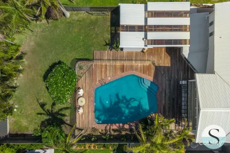 87 Caves Beach Rd, Caves Beach, NSW 2281