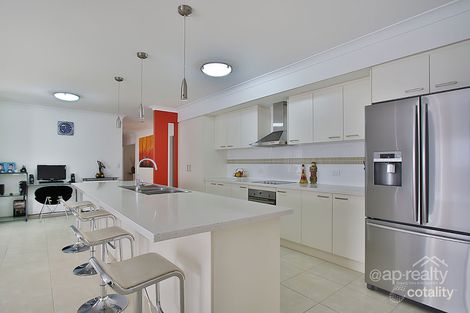 Property photo of 18 Degas Street Forest Lake QLD 4078