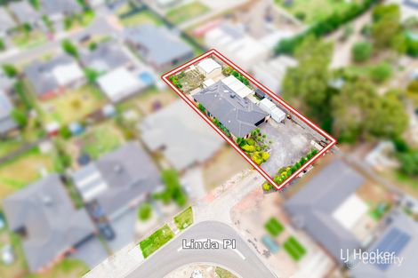 6 Linda Pl, Kurunjang, VIC 3337