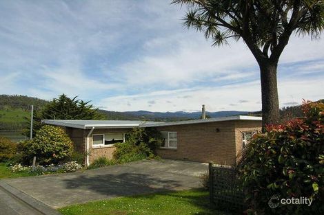 9 Arthur St, Port Huon, TAS 7116