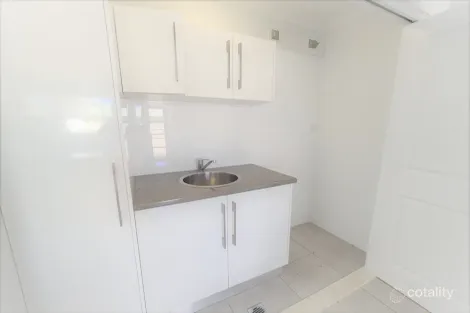 Property photo of 13/19-21 Boundary Road Dubbo NSW 2830