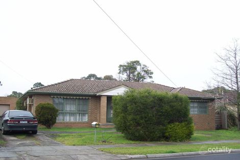 Property photo of 18 Chateau Avenue Narre Warren VIC 3805
