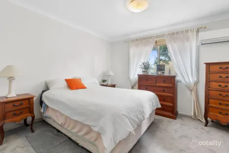 Property photo of 11 Ida Place Cecil Hills NSW 2171