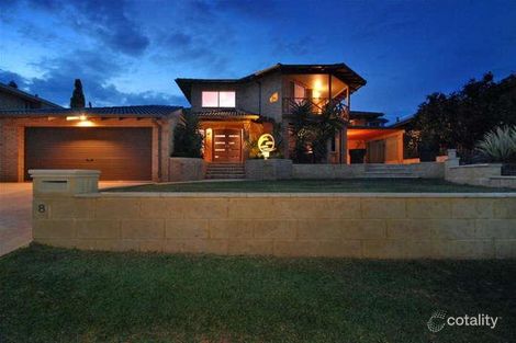 8 Pearl St, Sorrento, WA 6020