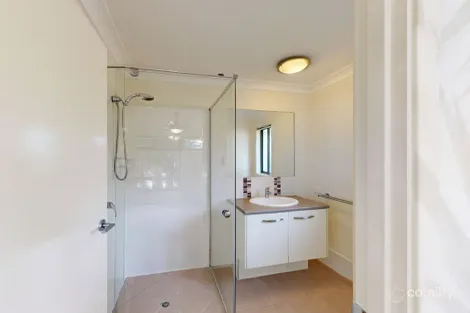 Property photo of 1 Montebello Parkway Fitzgibbon QLD 4018