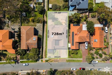 Property photo of 15 Treswell Court Karrinyup WA 6018