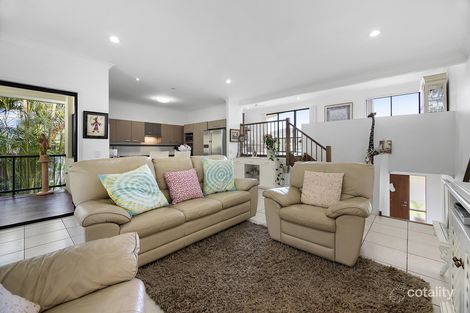 Property photo of 20 Bakers Ridge Drive Oxenford QLD 4210