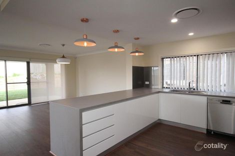 Property photo of 37 Hyslop Crescent Casey ACT 2913