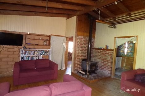 Property photo of 62 Halls Road Myrtleford VIC 3737