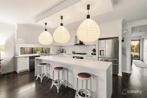 Property photo of 63 Iris Loop Armstrong Creek VIC 3217