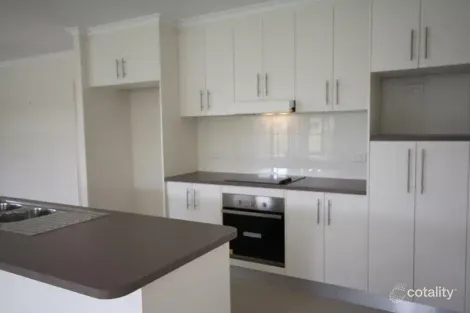 Property photo of 10 Epping Way Mount Low QLD 4818