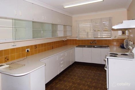 Property photo of 34 Aloomba Court Redcliffe QLD 4020