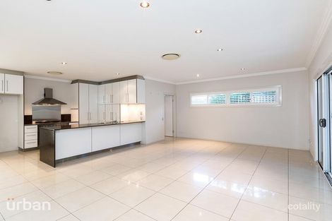Property photo of 142 Kelvin Grove Road Kelvin Grove QLD 4059