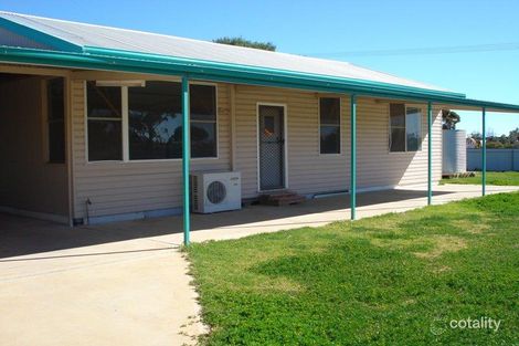 Property photo of 24 North West Terrace Morgan SA 5320