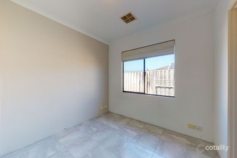 Property photo of 16 Mowbray Square Clarkson WA 6030