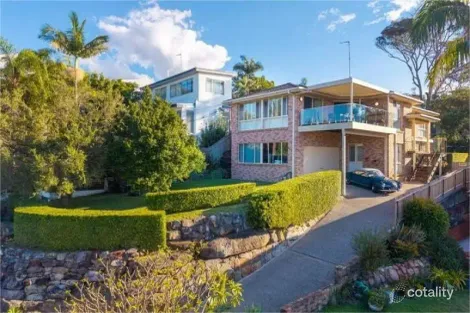 8 Arthur St, Dee Why, NSW 2099