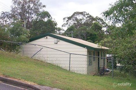 2 Devon Dr, Bellbird Park, QLD 4300