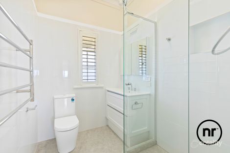 Property photo of 15 Hawthorne Road Hawthorne QLD 4171