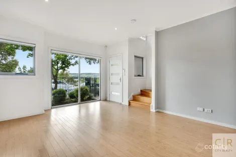 Property photo of 10 Orca Court Seaford Meadows SA 5169