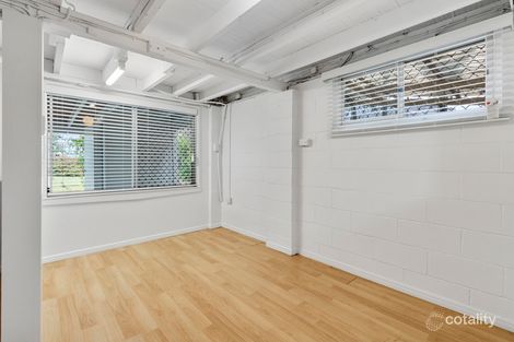 Property photo of 22 Long Street Point Vernon QLD 4655