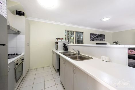 Property photo of 1/99 Hercules Road Kippa-Ring QLD 4021