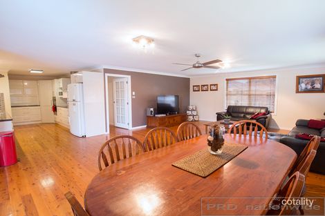 Property photo of 8 Holford Crescent Thornton NSW 2322